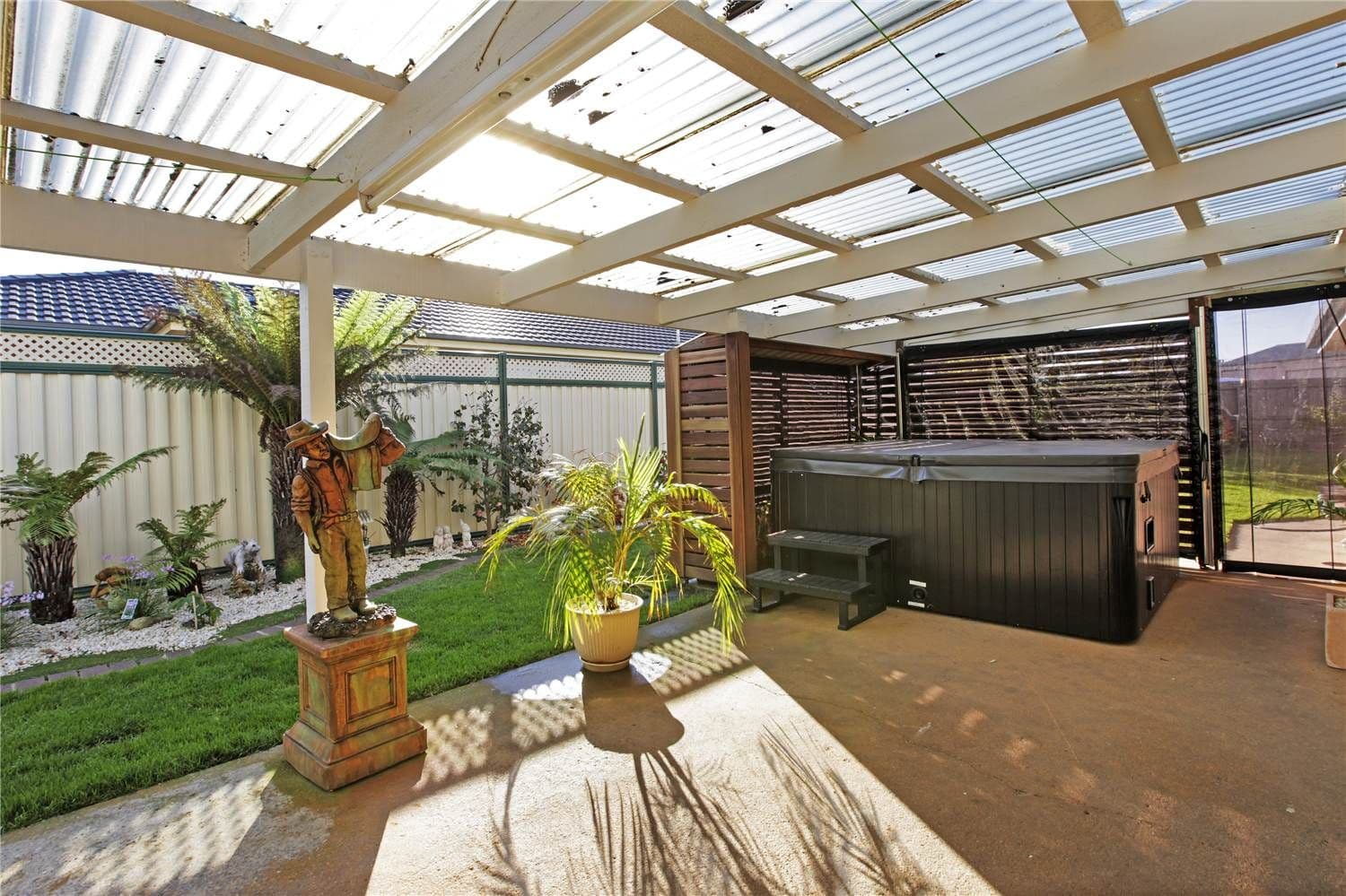 13 Mersey Court, ST ALBANS PARK VIC 3219, St Albans Park - Thumbnail 7