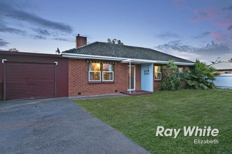 32 Manningford Road, ELIZABETH SOUTH SA 5112, Elizabeth South - Image 1