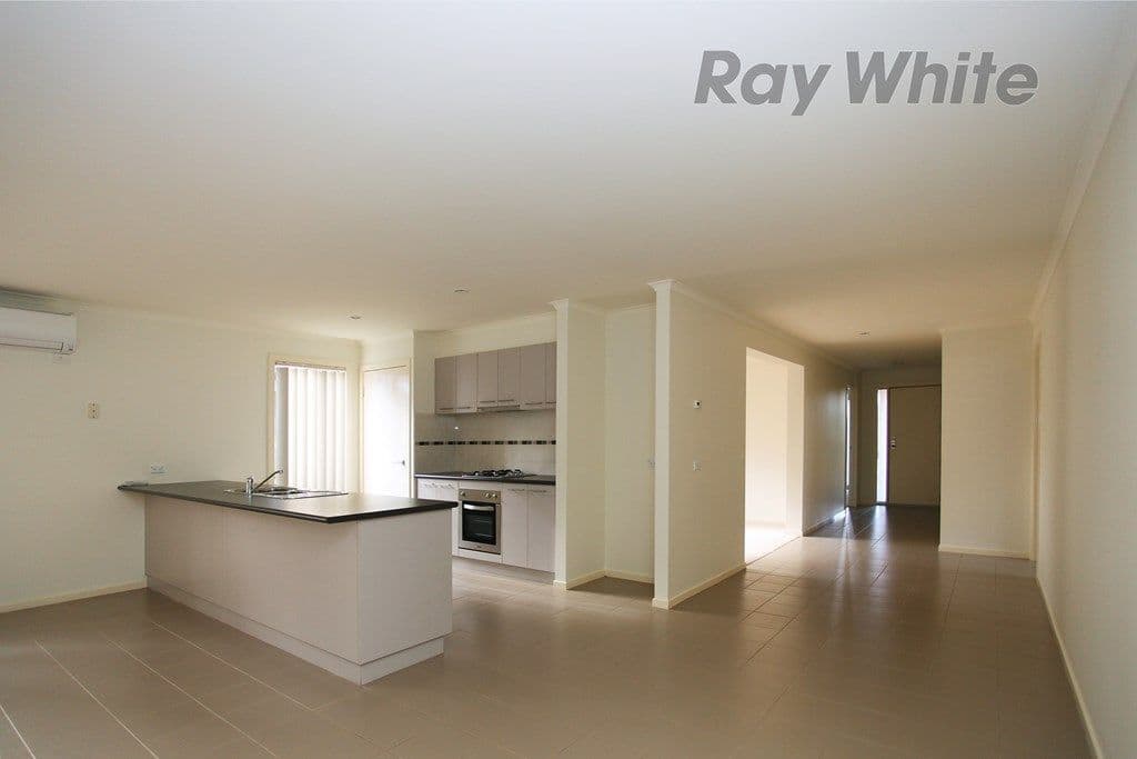 15 Ramson Street, POINT COOK VIC 3030, Point Cook - Thumbnail 5