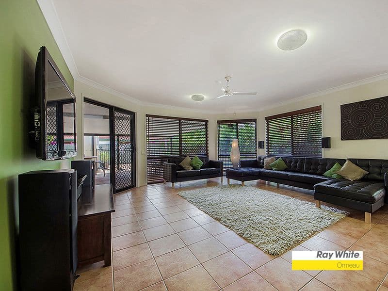 37 Conebush Circuit, ORMEAU QLD 4208, Ormeau - Thumbnail 5
