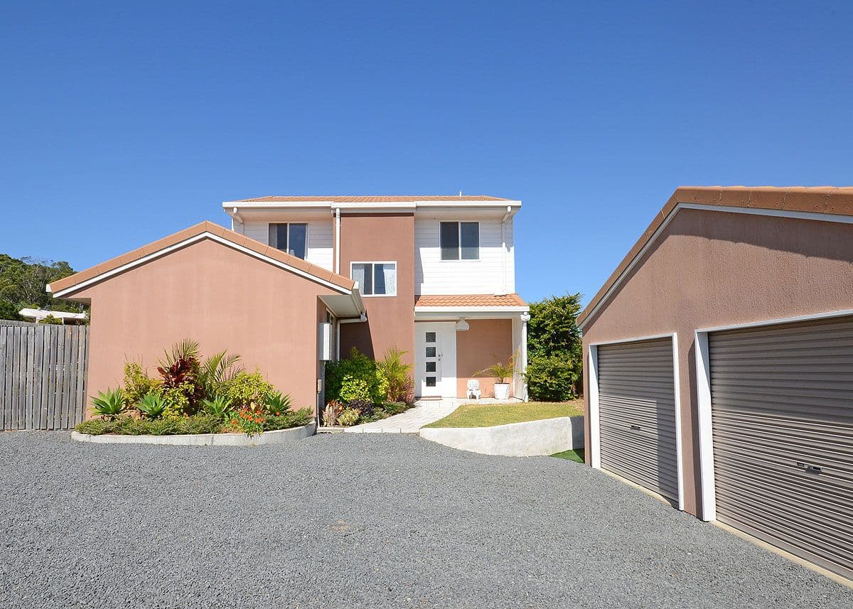 73 Castles Road North, CRAIGNISH QLD 4655, Craignish - Thumbnail 3