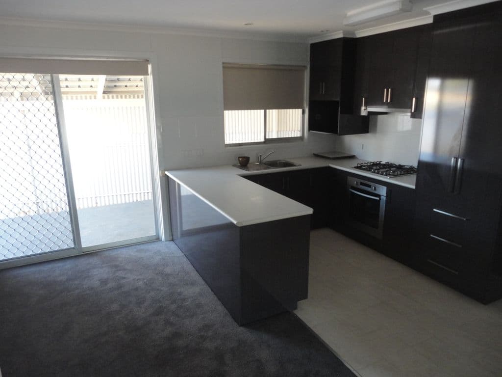 117 Vesper Street, TEMORA NSW 2666, Temora - Thumbnail 2