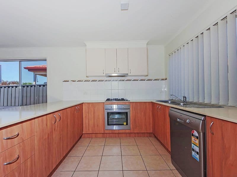 18 Stony Brook Way, TRUGANINA VIC 3029, Truganina - Thumbnail 3