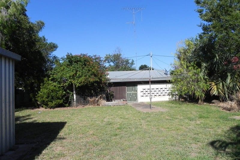12 Edward, PITTSWORTH QLD 4356, Pittsworth - Thumbnail 4