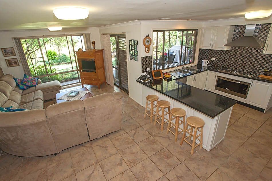 5 Jull Drive, Centenary Heights QLD 4350, Centenary Heights - Thumbnail 4