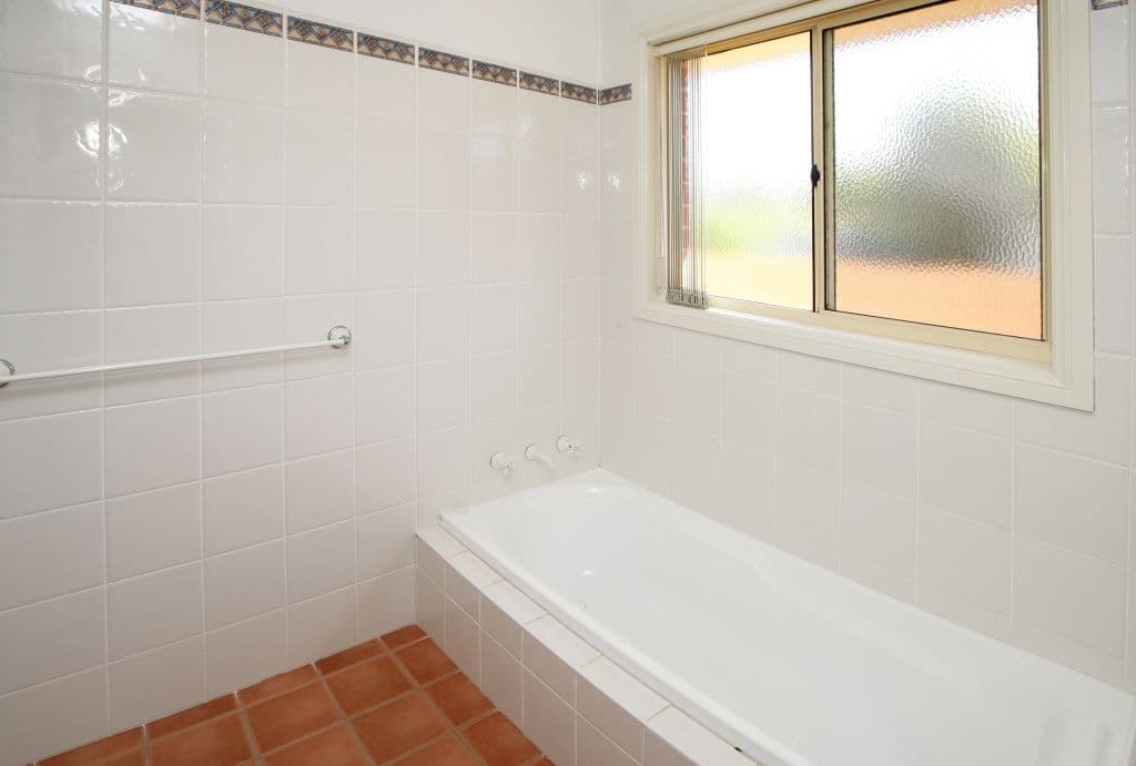 418 Lake Albert Road, KOORINGAL NSW 2650, Kooringal - Thumbnail 8