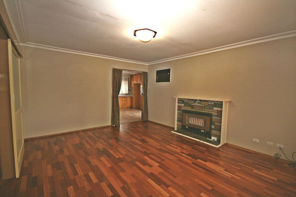 16 Jamieson Street, ST ALBANS VIC 3021, St Albans - Thumbnail 2