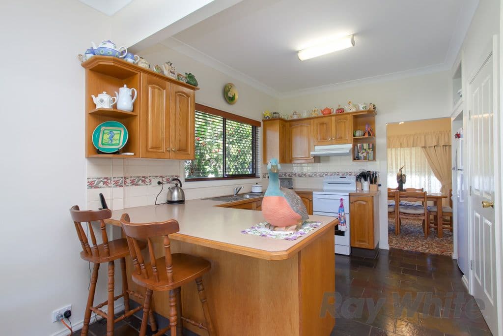 18 Jones Avenue, WARNERS BAY NSW 2282, Warners Bay - Thumbnail 4
