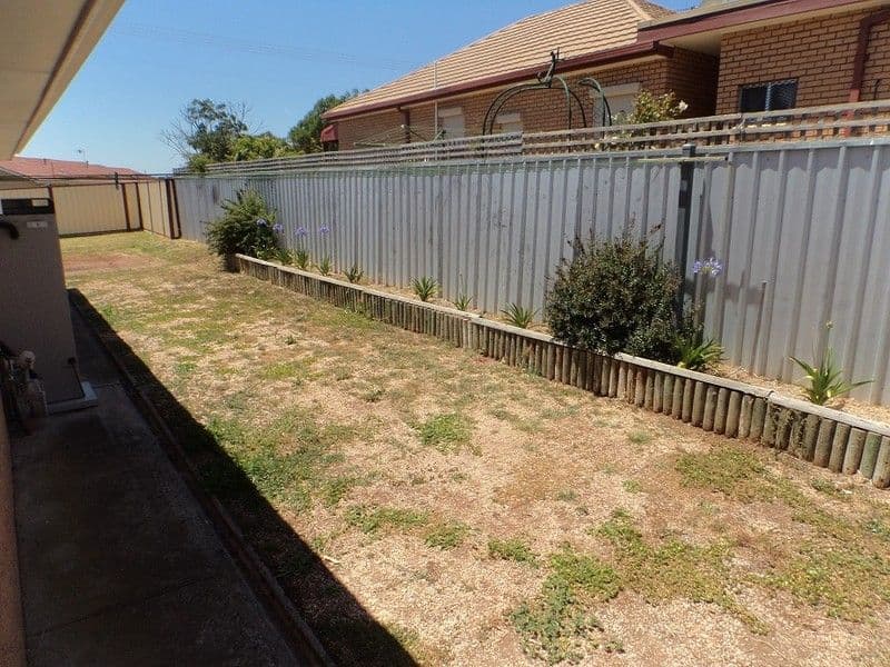 1/2  Garfield Avenue, GOULBURN NSW 2580, Goulburn - Thumbnail 3