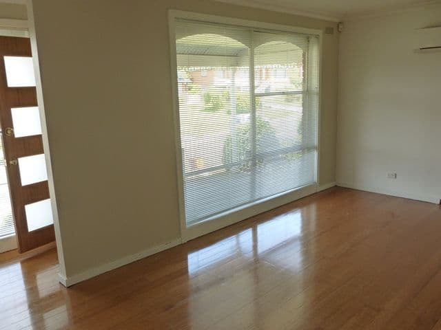 16 Meadowbank Road, NEWNHAM TAS 7248, Newnham - Thumbnail 2