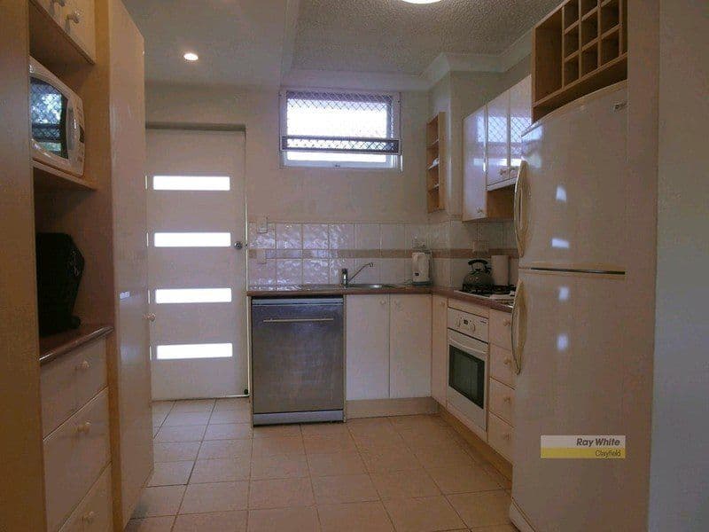 41 Riverton Street, CLAYFIELD QLD 4011, Clayfield - Thumbnail 3