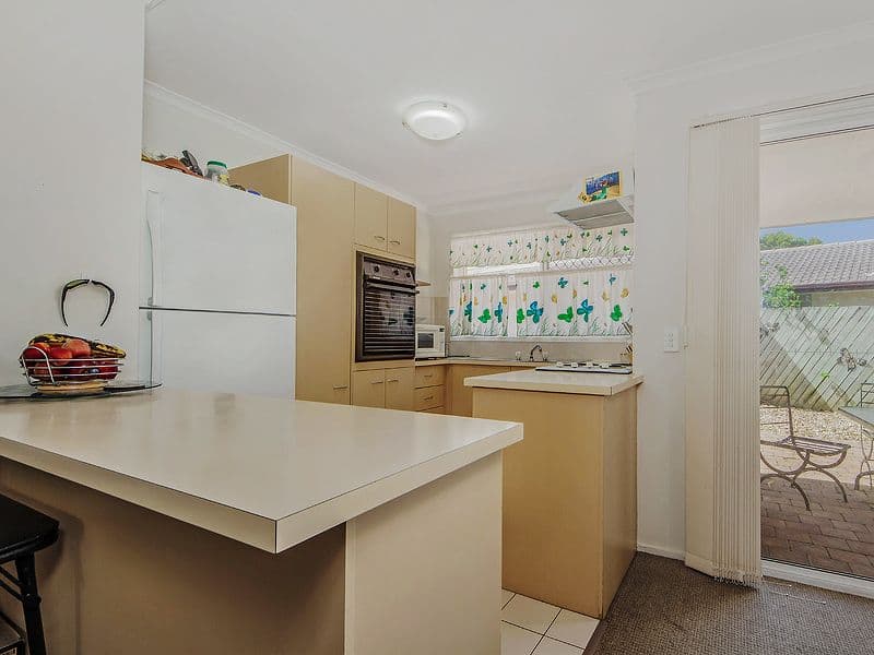 128 Benowa Road, SOUTHPORT QLD 4215, Southport - Thumbnail 4