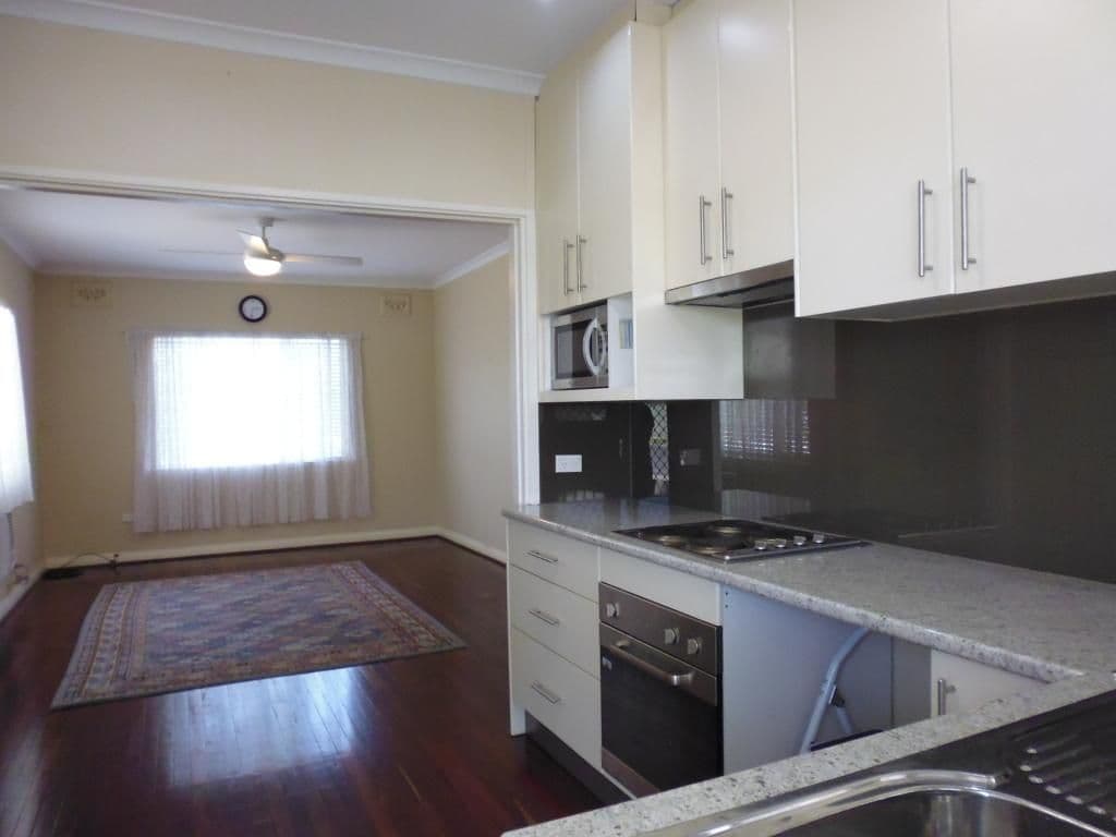 1/1a Madden Avenue, GLANDORE SA 5037, Glandore - Thumbnail 2