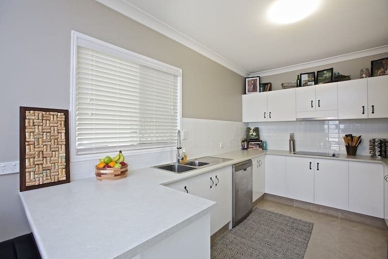 12 Siena Place, COOMBABAH QLD 4216, Coombabah - Thumbnail 6