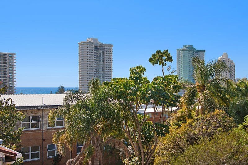 61 Mclean Street, COOLANGATTA QLD 4225, Coolangatta - Thumbnail 2