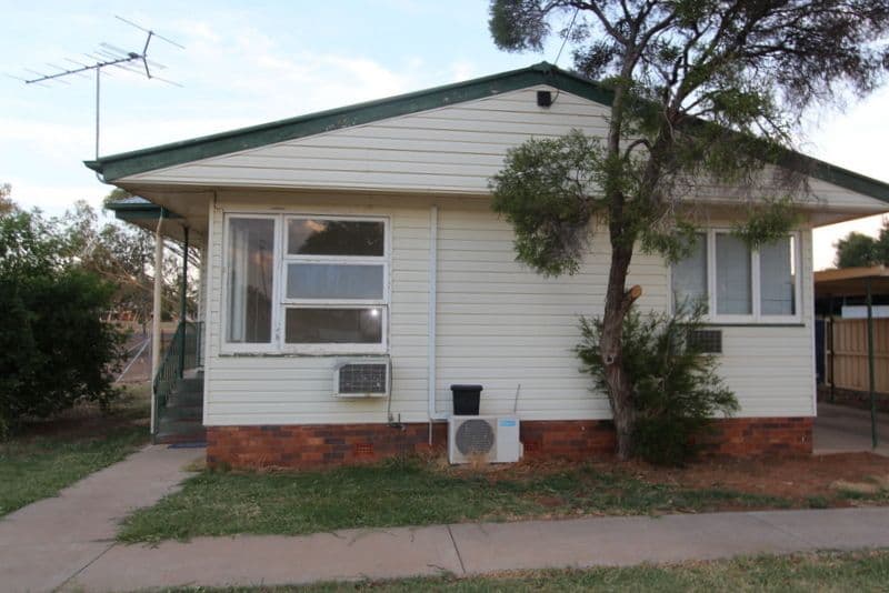 62 Parry Street, CHARLEVILLE QLD 4470, Charleville - Image 1