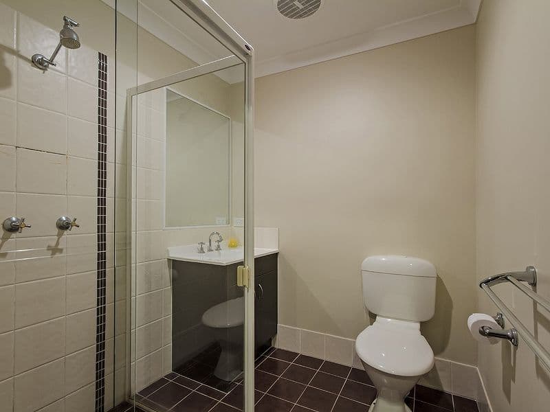 32 Lauren Grove, UPPER COOMERA QLD 4209, Upper Coomera - Thumbnail 8
