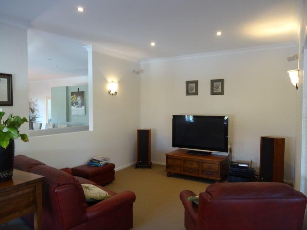 17 Rylatt Street, INDOOROOPILLY QLD 4068, Indooroopilly - Thumbnail 3