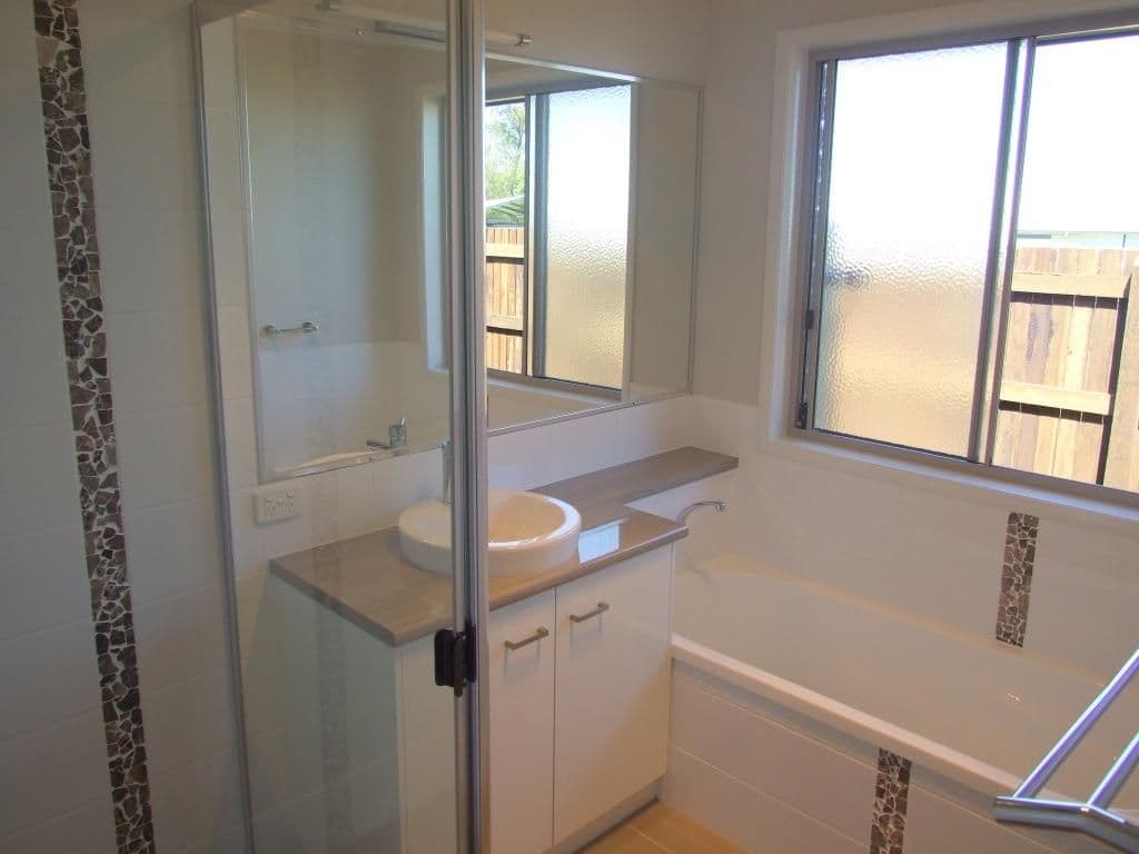 22 Samuel Avenue, CROWS NEST QLD 4355, Crows Nest - Thumbnail 4