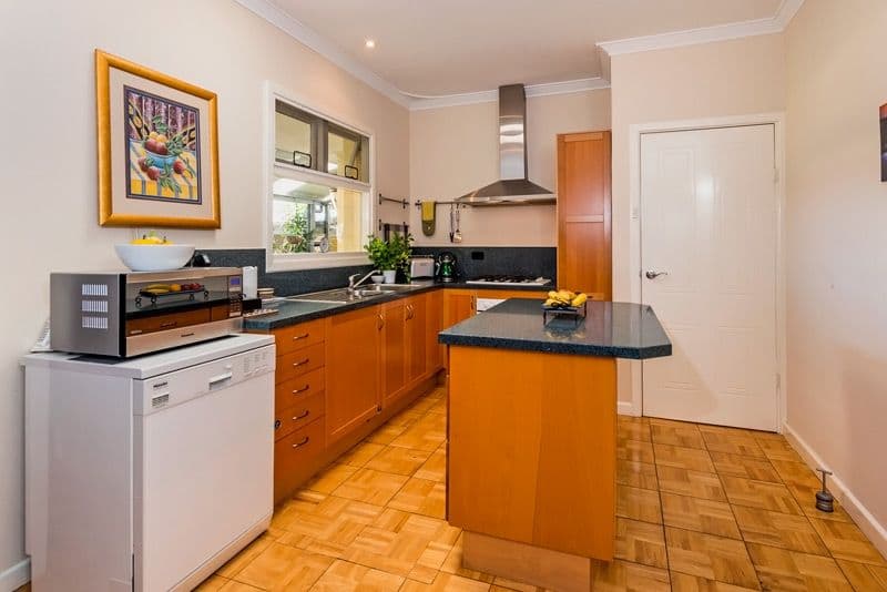 10 Shand Street, DIANELLA WA 6059, Dianella - Thumbnail 2