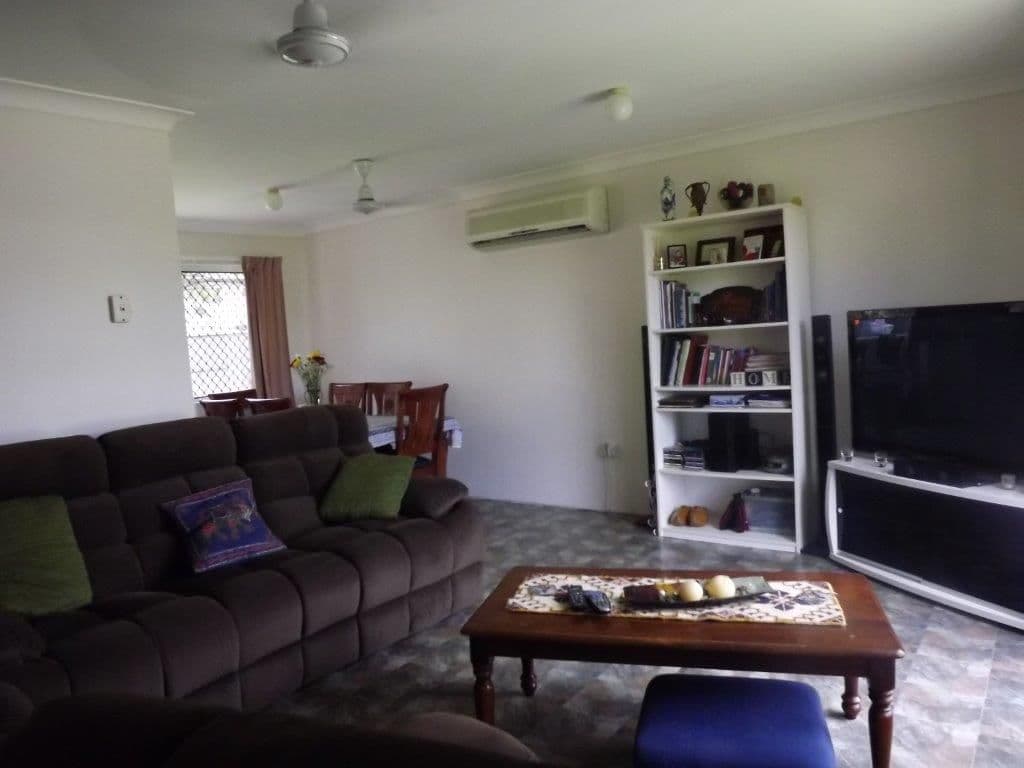 4 Woodlea Court, KELSO QLD 4815, Kelso - Thumbnail 2