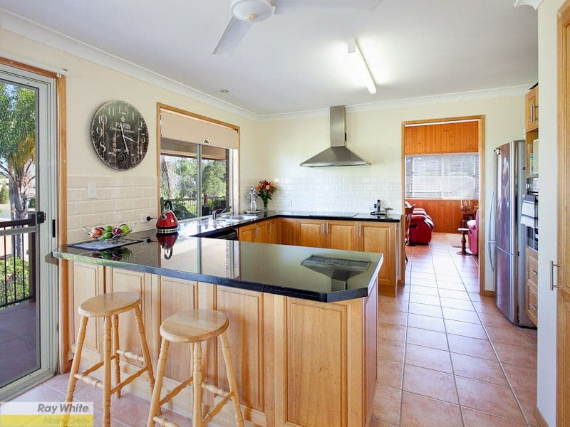 28 Kesteven Street, ALBANY CREEK QLD 4035, Albany Creek - Thumbnail 3