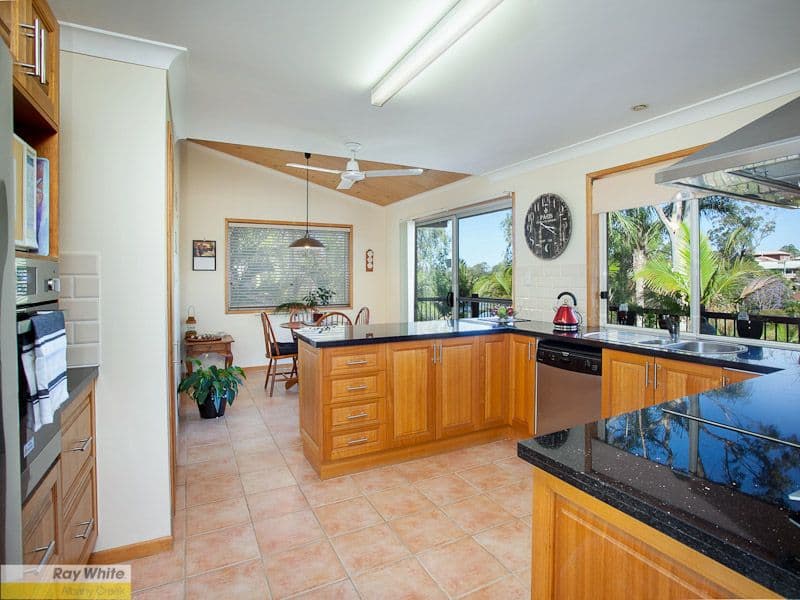 28 Kesteven Street, ALBANY CREEK QLD 4035, Albany Creek - Thumbnail 4