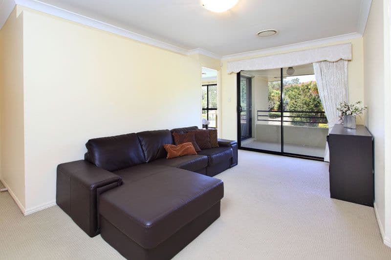 32 Banksia Place, BRIDGEMAN DOWNS QLD 4035, Bridgeman Downs - Thumbnail 5