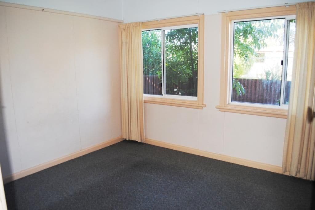 31 Congou Street, COOTAMUNDRA NSW 2590, Cootamundra - Thumbnail 3