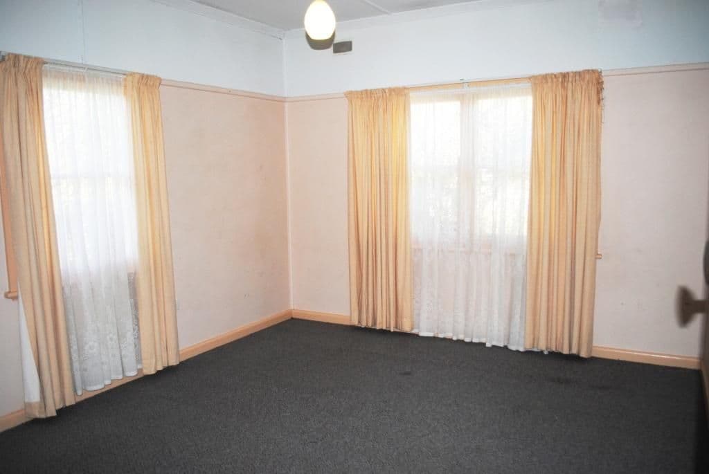 31 Congou Street, COOTAMUNDRA NSW 2590, Cootamundra - Thumbnail 4