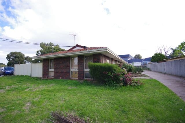 5 Fieldgate Square, BALGA WA 6061, Balga - Image 1