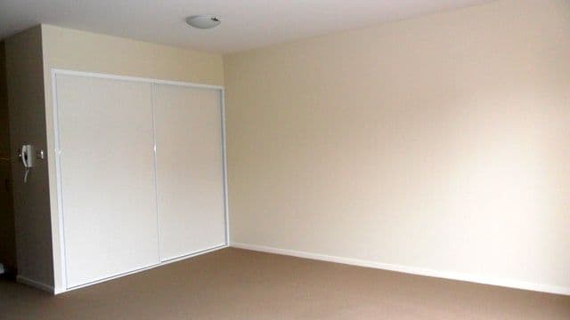 11/52 Swain Street, GUNGAHLIN ACT 2912, Gungahlin - Thumbnail 2