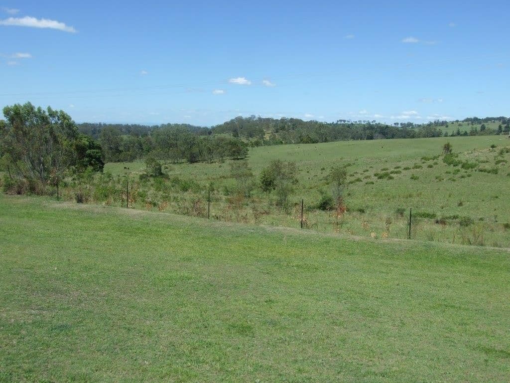 80 Middle Road, PIERCE CREEK QLD 4355, Pierces Creek - Thumbnail 4