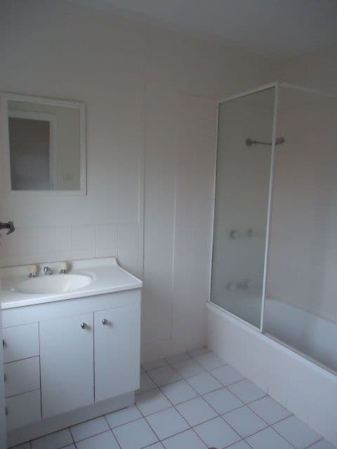 7 Watsonia Street, MAROOCHYDORE QLD 4558, Maroochydore - Thumbnail 8