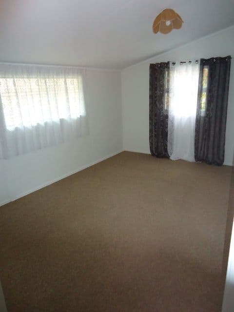 7 Watsonia Street, MAROOCHYDORE QLD 4558, Maroochydore - Thumbnail 6