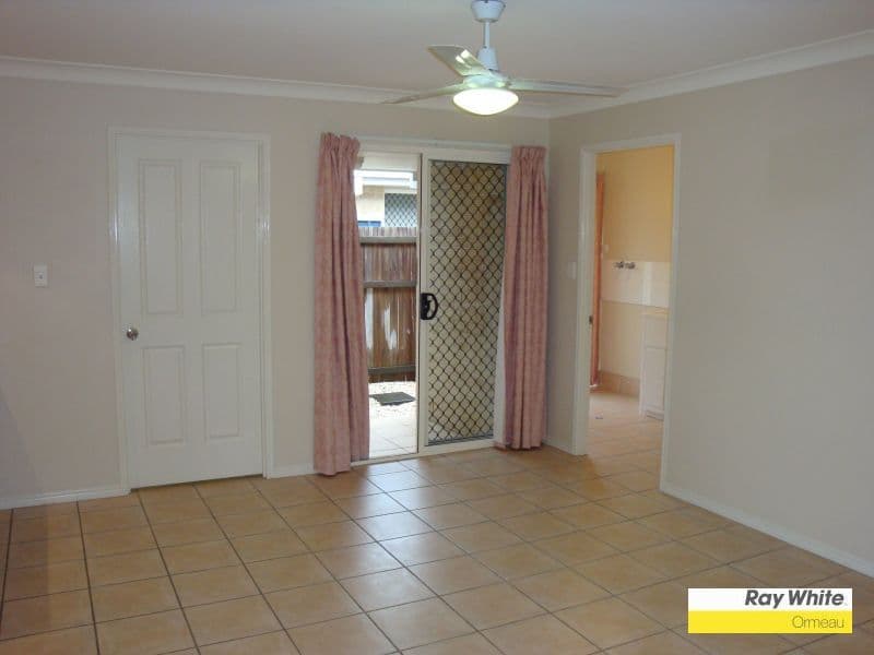 1 Citrinus Court, ORMEAU QLD 4208, Ormeau - Thumbnail 3