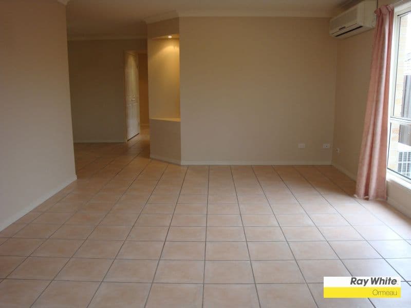 1 Citrinus Court, ORMEAU QLD 4208, Ormeau - Thumbnail 4