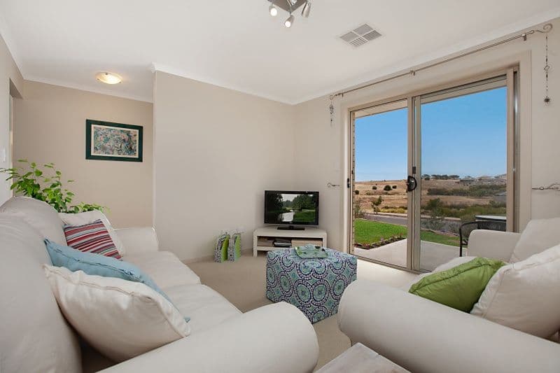 60 Serafino Drive, NOARLUNGA DOWNS SA 5168, Noarlunga Downs - Image 1