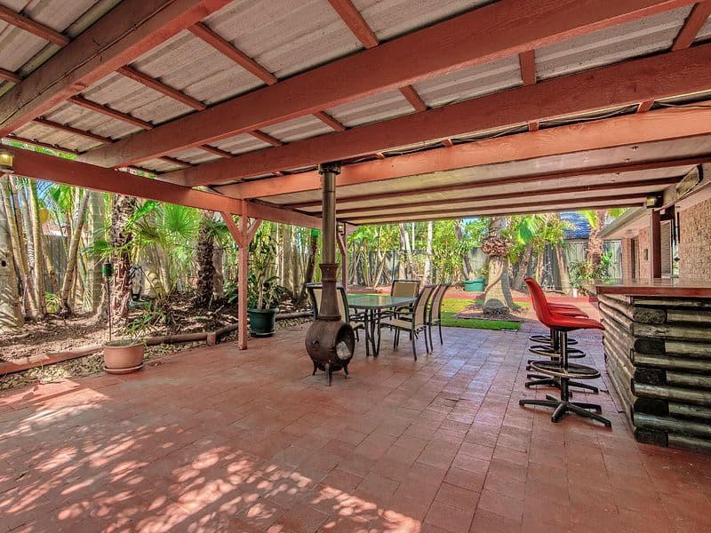 12 Redleaf Court, BURLEIGH WATERS QLD 4220, Burleigh Waters - Thumbnail 2