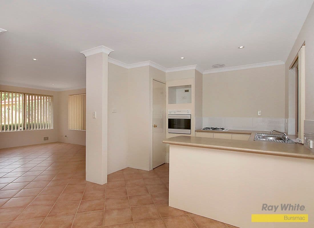 11 Maltarra Place, NOLLAMARA WA 6061, Nollamara - Thumbnail 4