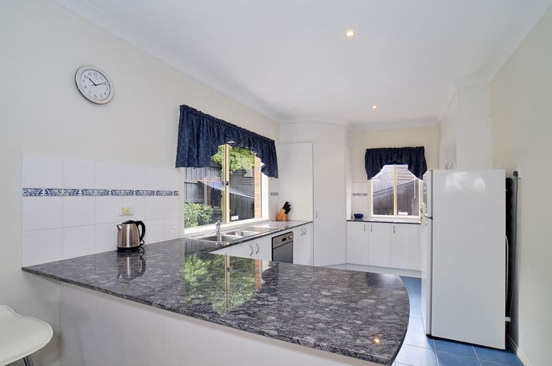 5 Oak Court, MITCHAM VIC 3132, Mitcham - Thumbnail 3