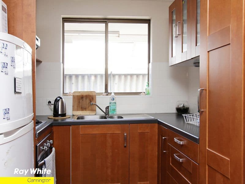27 Blenny Close, CANNINGTON WA 6107, Cannington - Thumbnail 4