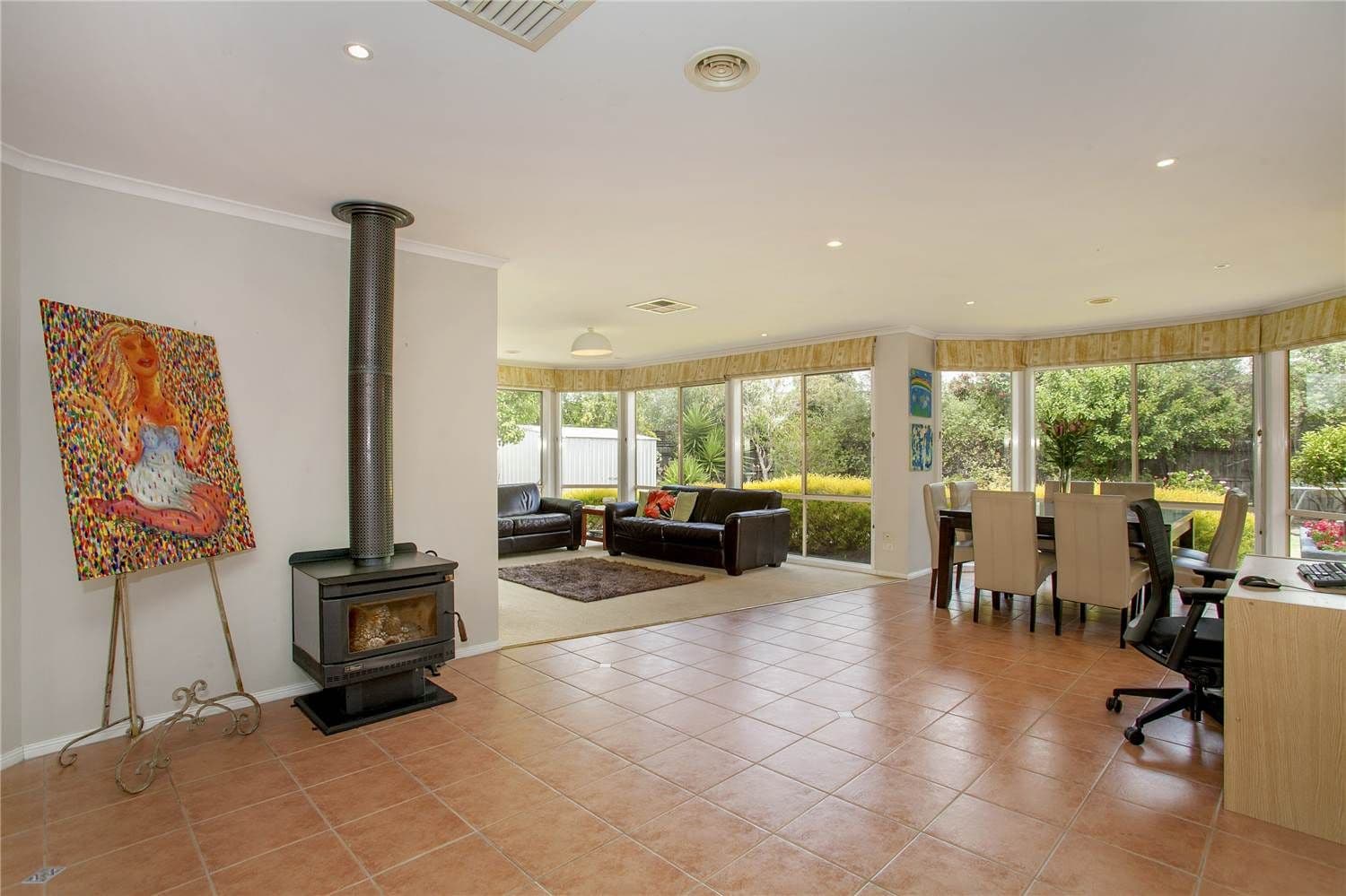 16 Cumberland Drive, LARA VIC 3212, Lara - Thumbnail 6