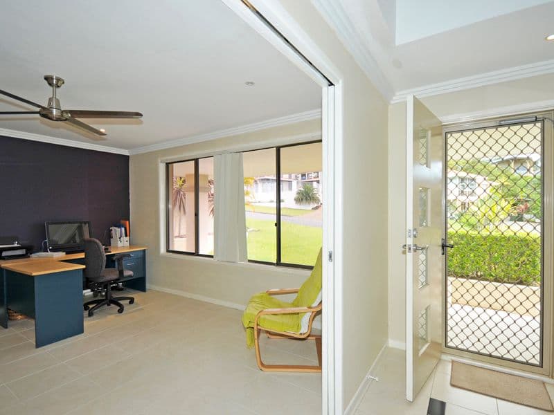 3 Crest Drive, ELANORA QLD 4221, Elanora - Thumbnail 8
