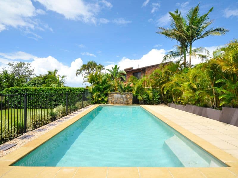 3 Crest Drive, ELANORA QLD 4221, Elanora - Thumbnail 4