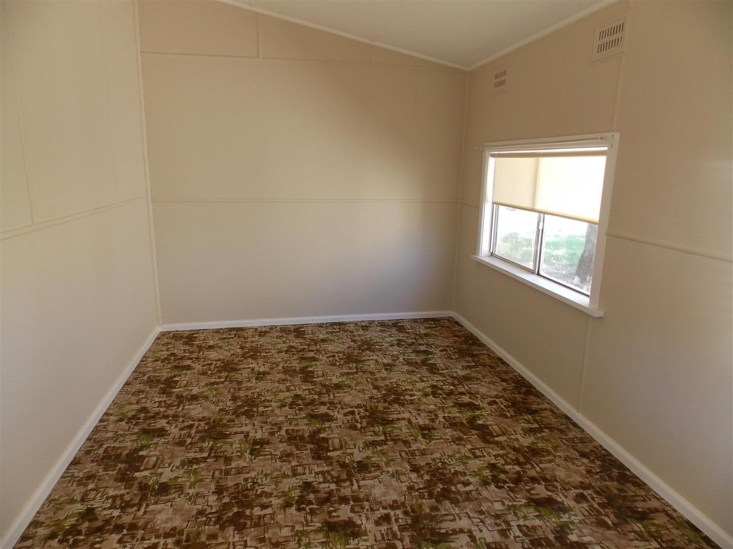 62 Rodgers Street, BEDGEREBONG NSW 2871, Bedgerabong - Thumbnail 5