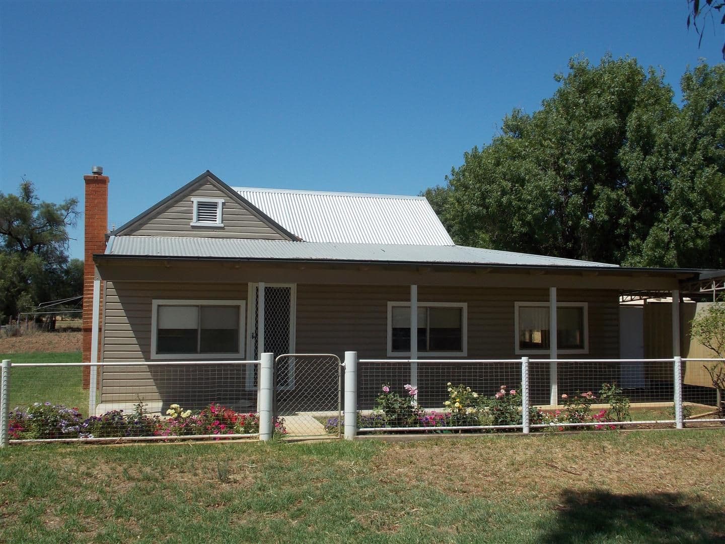 62 Rodgers Street, BEDGEREBONG NSW 2871, Bedgerabong - Image 1