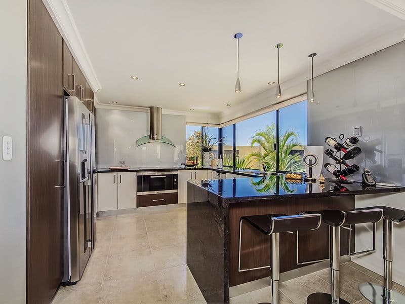 8 Alexis Circle, WANNANUP WA 6210, Wannanup - Thumbnail 3