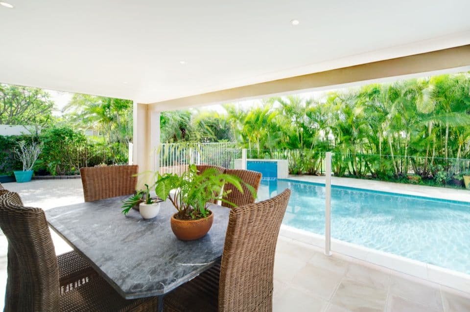 2554 Belmont Court, HOPE ISLAND QLD 4212, Hope Island - Thumbnail 2