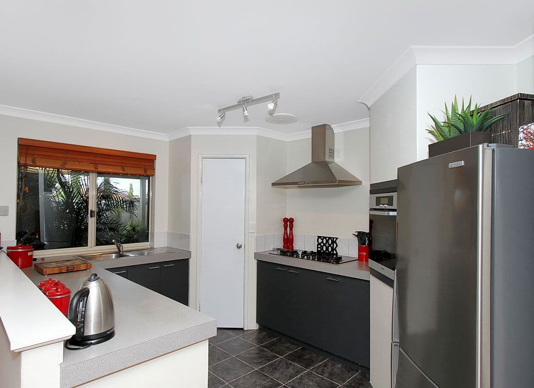 53 Parella Court, BENNETT SPRINGS WA 6063, Bennett Springs - Thumbnail 3